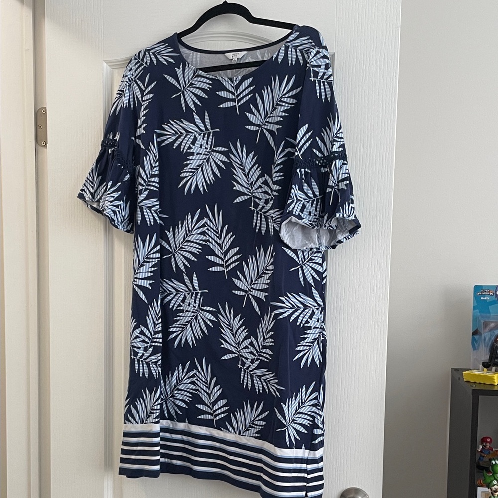 crown & ivy Navy Palm-Print Midi Dress with Striped Hem